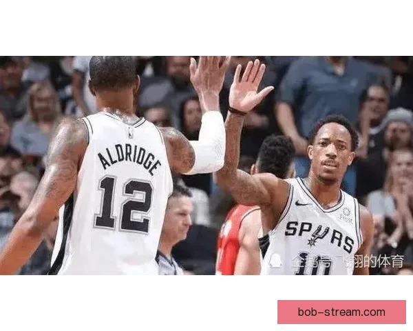 克莱4分钟轰下14分挑衅马刺替补席回应摆烂计划